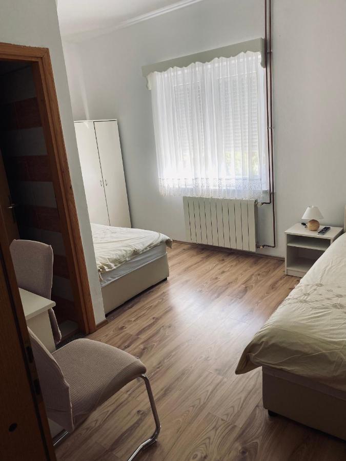 Hotel House Buric Otočac Esterno foto