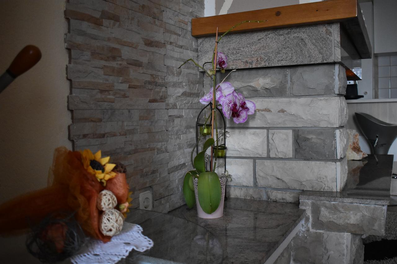 Hotel House Buric Otočac Esterno foto