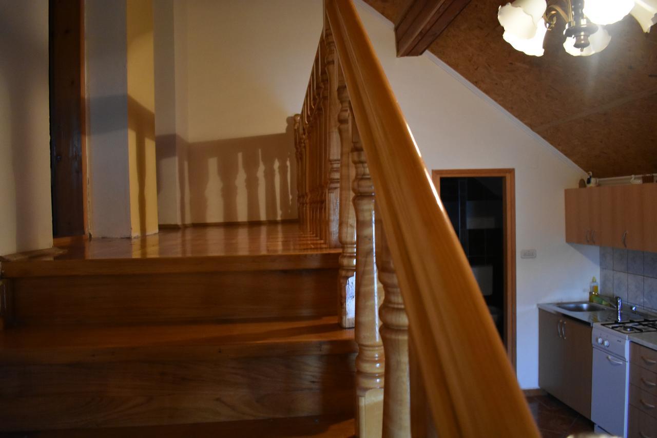 Hotel House Buric Otočac Esterno foto